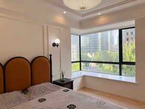 3 habitaciones, cuna de viaje, wifi y ropa de cama 