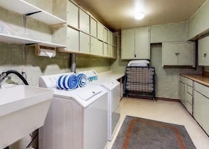 Maison, 4 chambres | Intérieur