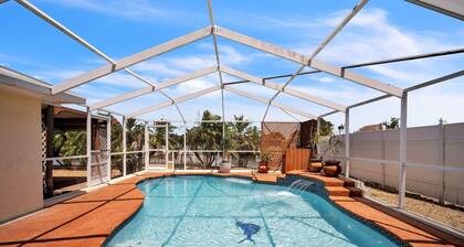 Waterfront Escape With Private Pool & Gulf Access 3 Bedroom Home