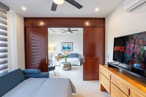 2 Schlafzimmer, Bügeleisen/Bügelbrett, Reisekinderbett, WLAN