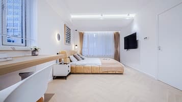3 bedrooms, travel crib, free WiFi, bed sheets