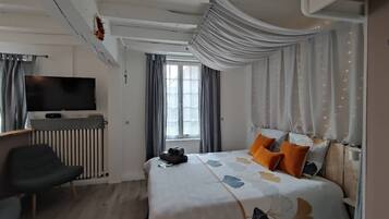 Individually decorated, individually furnished, blackout curtains