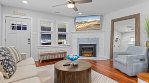 TV, fireplace, offices