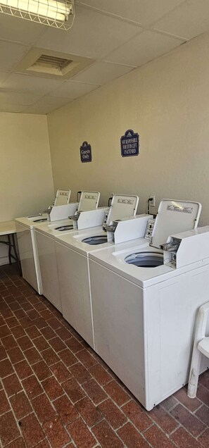 Interior - Sand Castle resort #8 ocean front great condo (Myrtle Beach)