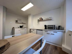 Apartment | Private kitchen | Highchair