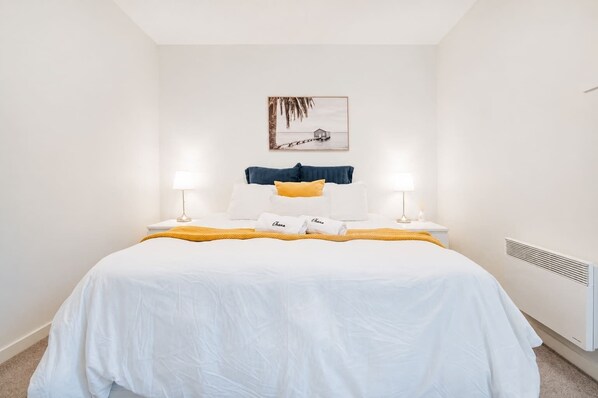 1 bedroom, iron/ironing board, WiFi, bed sheets
