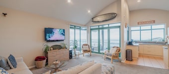 Elevated Ocean View Oasis - 3-BR, 2-Bath, Parking