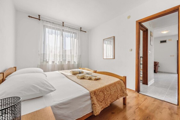 1 habitación, wifi y ropa de cama 