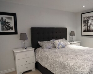 1 Schlafzimmer, Schreibtisch, Bügeleisen/Bügelbrett, WLAN