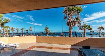 Seaside Escape, Pool & Terrace in Puertito Güímar