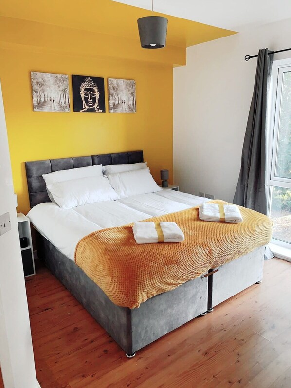 2 bedrooms, Internet