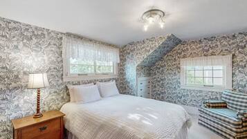 4 多间卧室、熨斗/熨衣板、免费 WiFi、床单