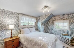 4 chambres, fer et planche à repasser, Wi-Fi gratuit, draps fournis