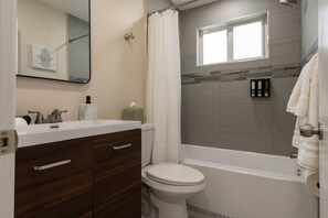 2 bedrooms - Good Vibes Sanctuary Central Location South Miami (Cutler Bay)