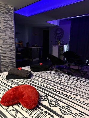Interior - loveroom&spa (Tournon-sur-Rhône)