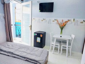Classic Studio, City View | 1 bedroom, desk, free WiFi
