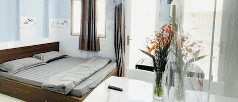 Classic Studio, City View | Minibar, individually furnished, desk, laptop workspace