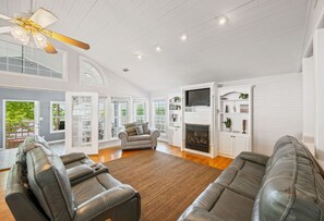 Smart TV, fireplace, books