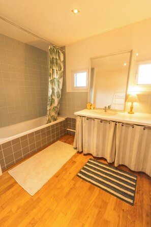 Hair dryer, towels, soap, toilet paper