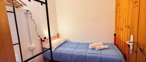 Wi-fi (inkludert) og sengetøy