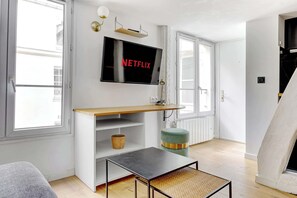 TV
