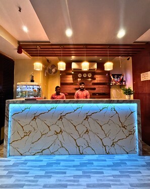 Reception - Hotel Ashraya International (Mumbai)