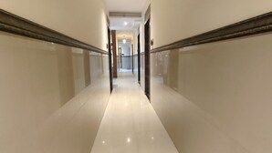Unclassified image, 4 of 42, button - Hotel Ashraya International (Mumbai)