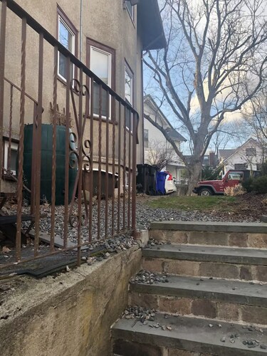 2 rooms close to Medical