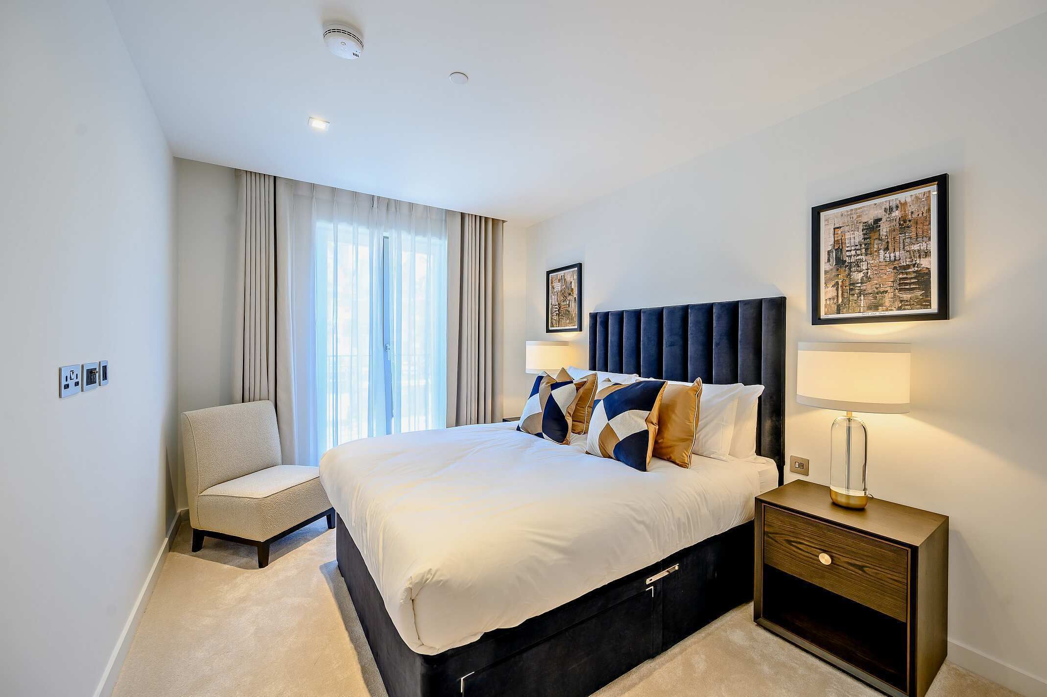 2 slaapkamers, een strijkplank/strijkijzer, reisbedje, wifi