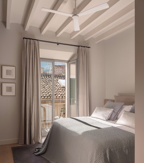 Junior Suite, City View