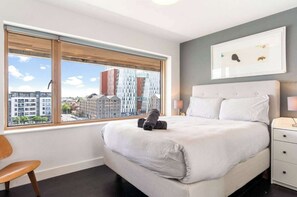 1 bedroom, iron/ironing board, Internet, bed sheets - Amazing Reduced prices in Grand Canal Dock (Dublin)
