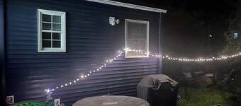 Spacious  house in charming Roanoke with AC, WiFi this home can sleeps 6-8