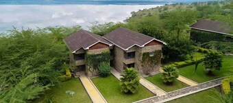 埃勒門塔伊塔鄉村旅館