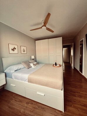 3 bedrooms, iron/ironing board, WiFi, bed sheets - Villa with swimming pool, barbecue and playground. Ideal to enjoy with the family (Hospitalet del Infante)