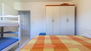 3 bedrooms, iron/ironing board, WiFi - Cobertura no Guarujá a 450m da Praia da Enseada (Guarujá)