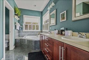 Hårføner og håndklær