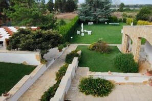Property grounds - B&B San Giorgio: Two-room apartment (Puglia)