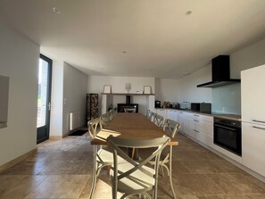 Dining - Beautiful villa with spa and sauna (Tayrac)