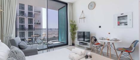 Iron/ironing board, WiFi