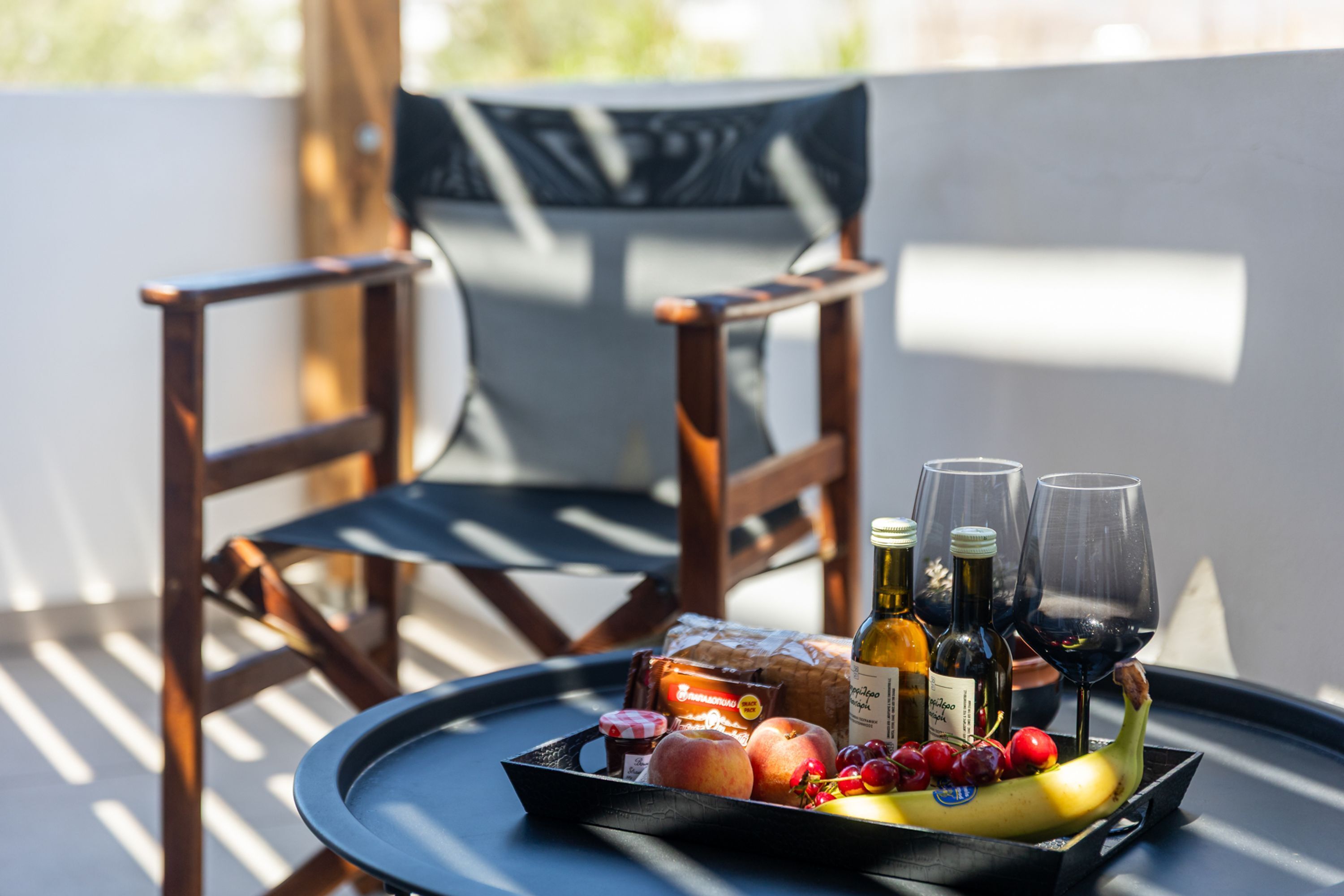 Studio, Smoking | 2 bedrooms