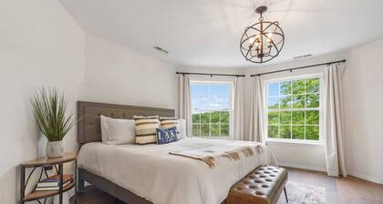 Lake It Easy - Condo for 7