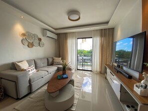 Smart TV, stereo - Modern Retreat in Punta Cana (Punta Cana)