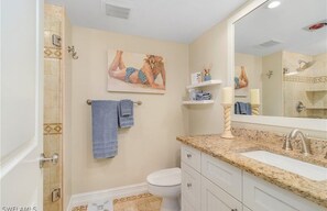 Bathroom - Island Reef 703 (Fort Myers Beach)