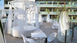 House | Outdoor dining - Apartment in Costa Dorada Near the Beach (Salou)