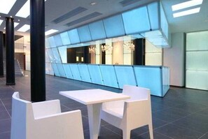 獨棟房屋 | 接待櫃台