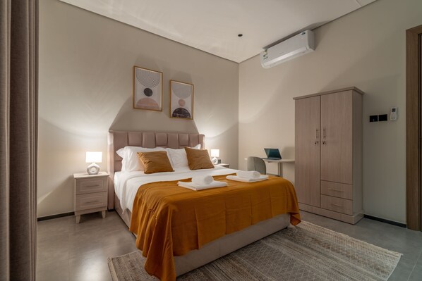 1 chambre, bureau, Wi-Fi gratuit, draps fournis