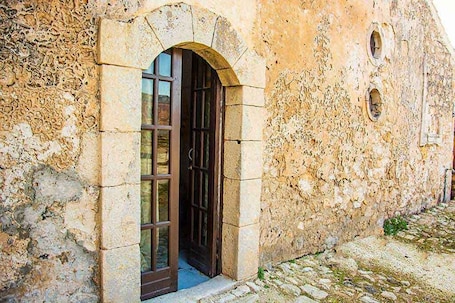 Fachada de la propiedad. Il Casale Rooms&Apartment