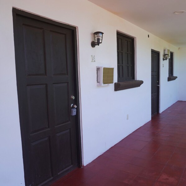 Standard Double or Twin Room, Garden View | Desk, laptop workspace, iron/ironing board, free WiFi