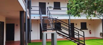 El Cosmopolitan Leon