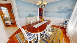 Dining - 6 Waterside Walk | Private Elevator, Walk to Beach (Tybee Island)